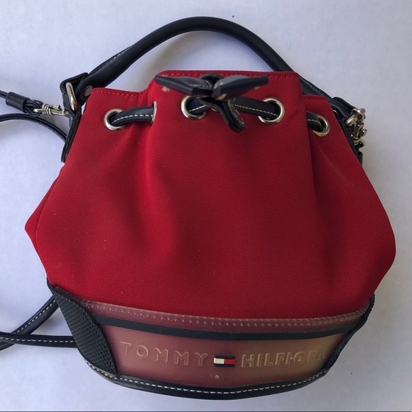 Tommy Hilfiger Handbags - Tommy Hilfiger Bag Camera Bag